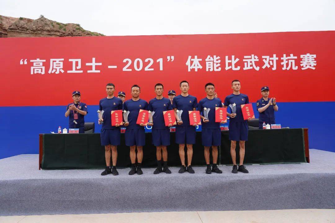 斯诺克杯赛,河套海豚队与皖南铁骑队逆转,体能对抗拉满!锋线火力回暖 斯诺克杯赛,河套海豚队与皖南铁骑队逆转,体能对抗拉满!锋线火力回暖